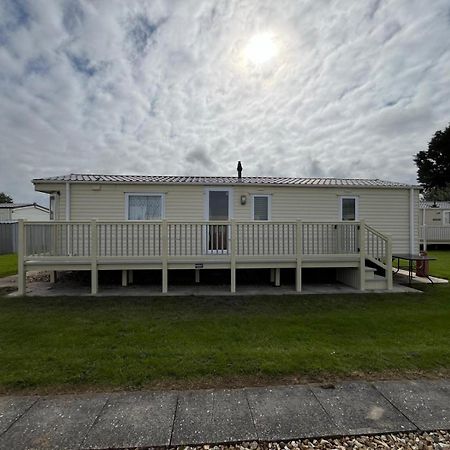 Goodwin'S Static Caravan Мейбълторп Екстериор снимка